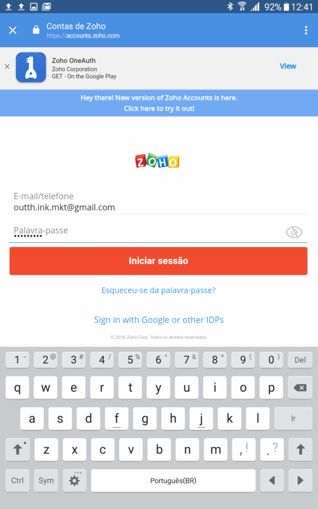 Tela de login do Zoho CRM mobile